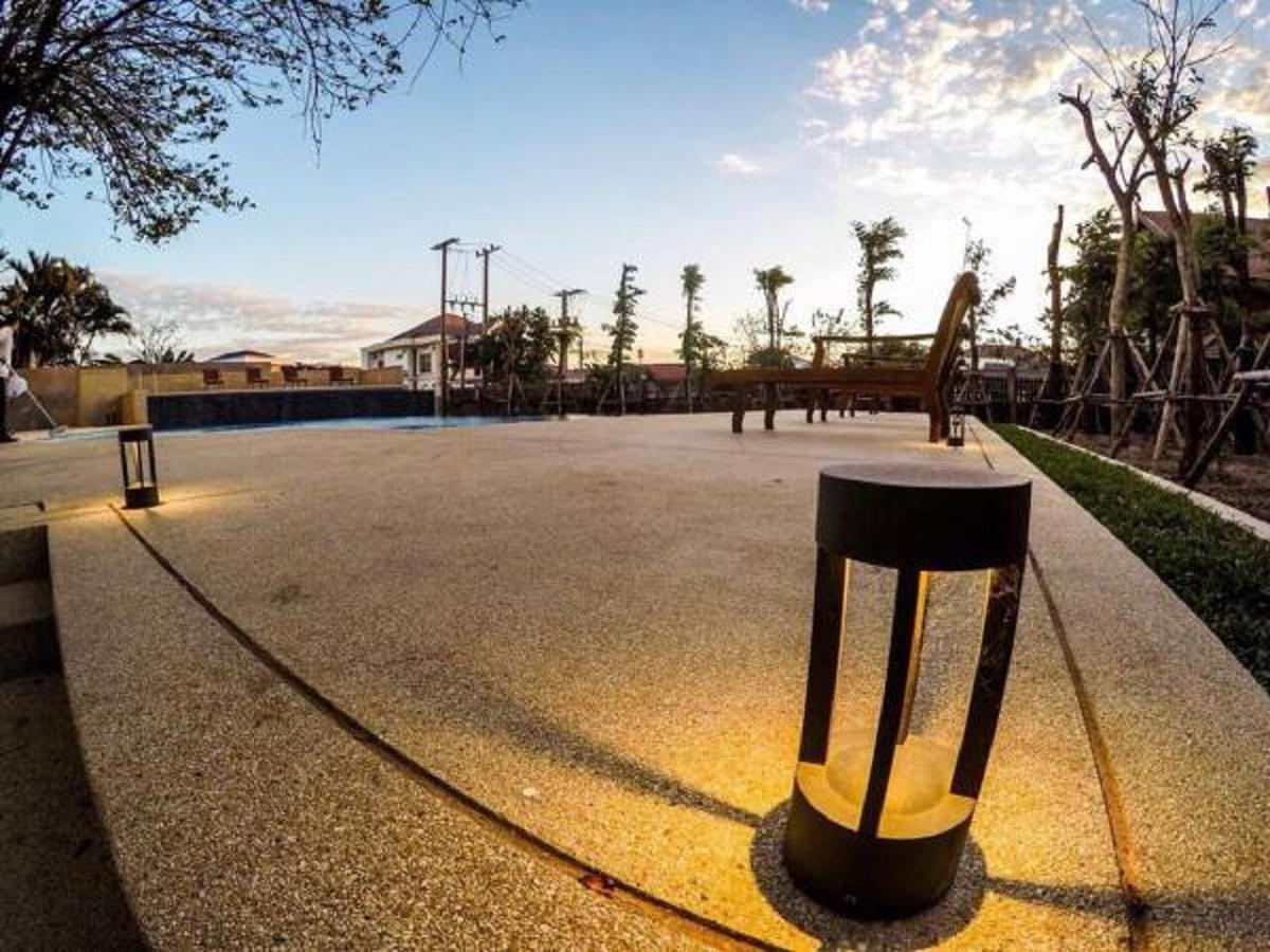 Готель Continental Plaza Vientiane Ban Nongdouang Екстер'єр фото